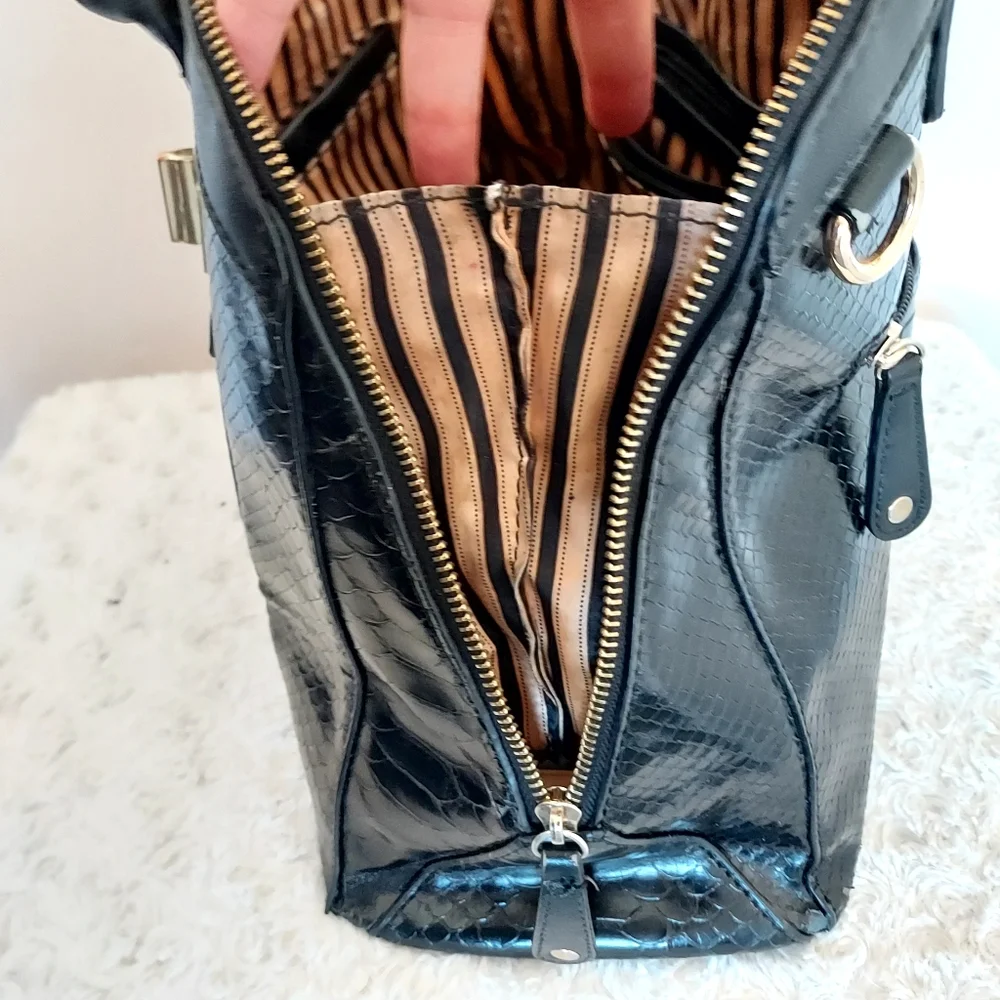 Large Black Tote Purse Bag with faux snake details satin lining - Picture 4 of 16